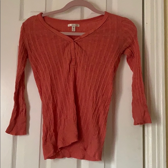 Coral aeropostal 3/4 sleeve shirt. With buttons - Picture 1 of 3